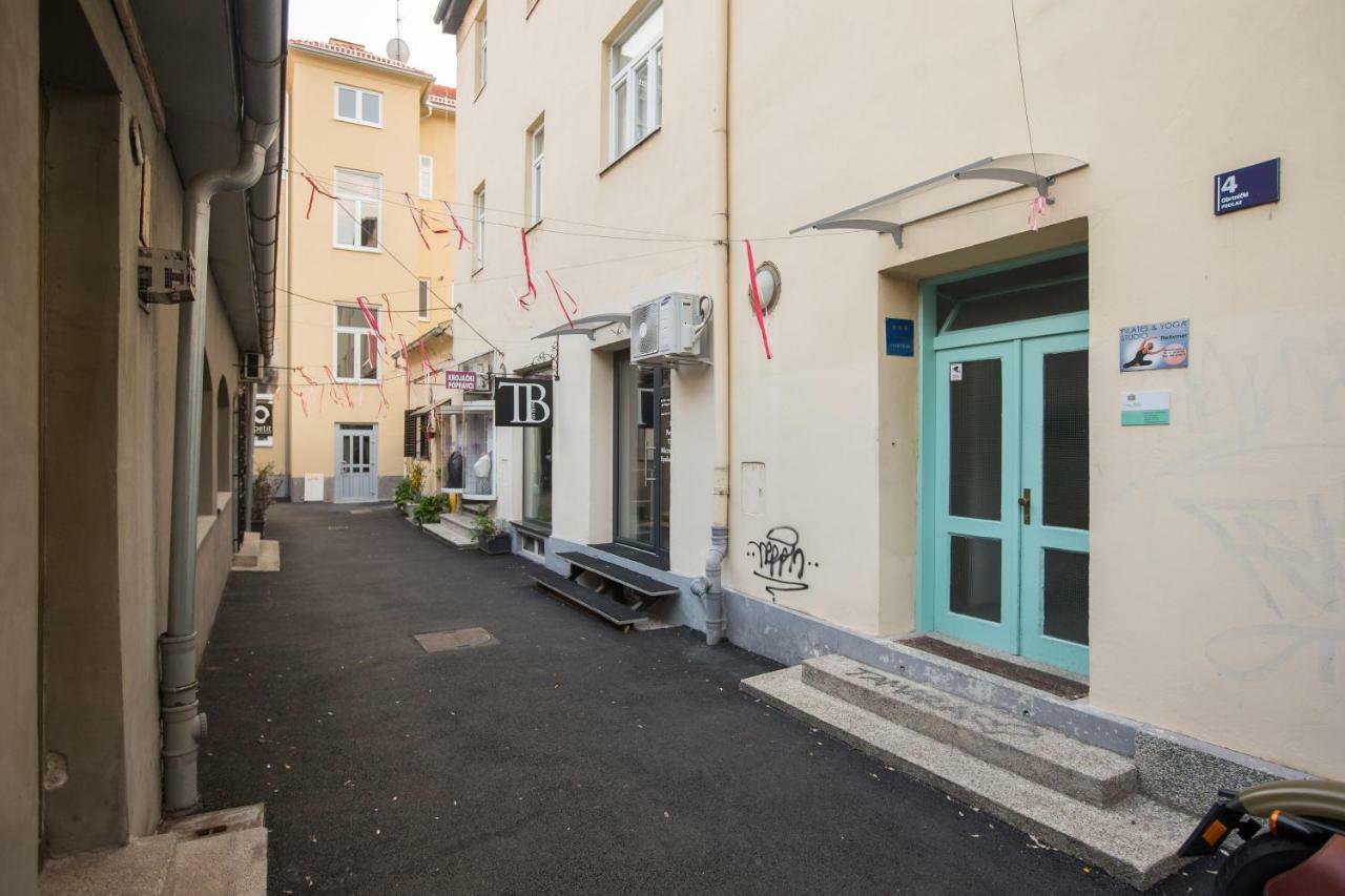Carpe diem Apartments Cvjetni Zagreb Buitenkant foto